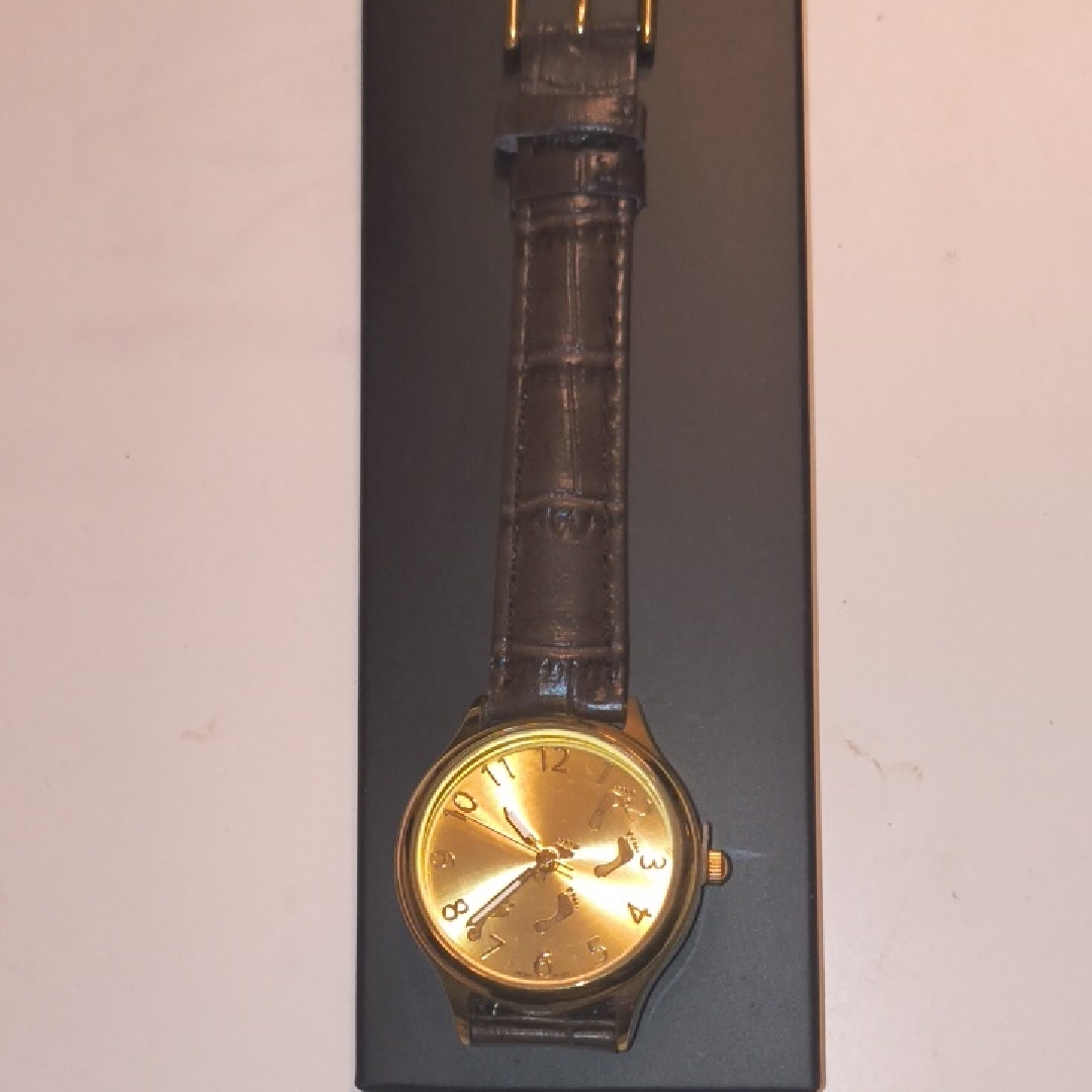 Gold Watch With Brown Leather Strap